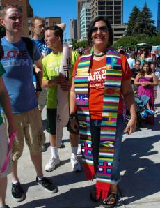 251171_10151657814939269_1147109981_n